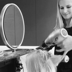 Salon Melissa, Staden openingstijden