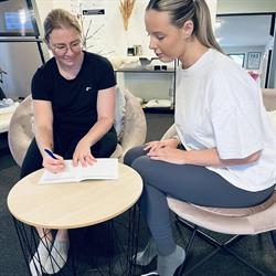 Infraligne, Tielt openingstijden