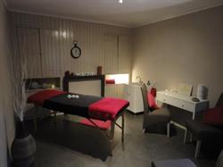 Delphine Cuvelliez Pedicure medicale, Hannuit openingstijden