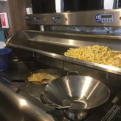 Frituur bistro zonder naam, Zeebrugge openingstijden
