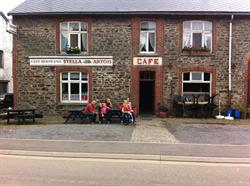 Cafe Bertrand, Francorchamps openingstijden