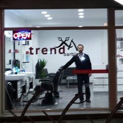 Trend herenkapper, Genk openingstijden