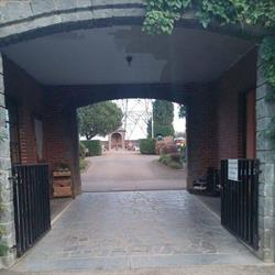 Cimetière de Gouy-lez-Piéton, Courcelles openingstijden