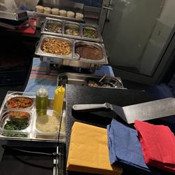 Chef Robinson, Biesme openingstijden