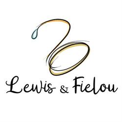 Lewis & Fielou, Kapellen openingstijden