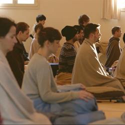 Dhamma Pajjota Vipassana Meditation Centre, Stokkem openingstijden