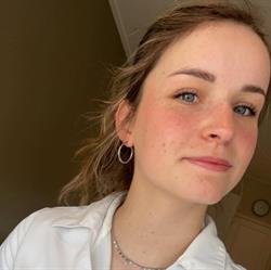 Schoonheidssalon Gwen, Ravels openingstijden