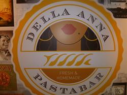 Della Anna, Tielt openingstijden