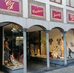 Janny (Couture), Hoei openingstijden