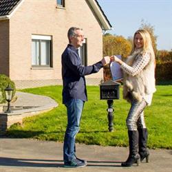 New Tendances, Bousval openingstijden