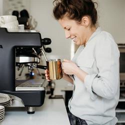 Josephine, Wellen openingstijden