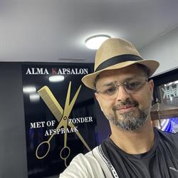 Alma kapsalon, Schilde openingstijden