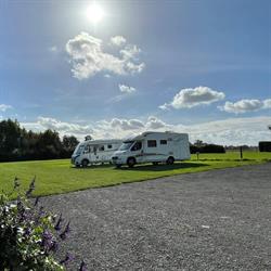 Meikensbos camperplaats, Dentergem openingstijden