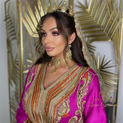 Ziana Yasmine, Deurne openingstijden