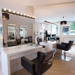 Bblandine, Ukkel openingstijden