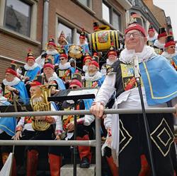 Royale Moncrabeau asbl, Namen openingstijden