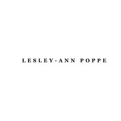 Lesley-Ann Poppe, Antwerpen openingstijden