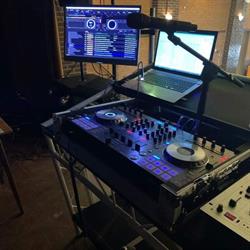 Dj Animal, Schaffen openingstijden