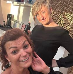 Hairstyle Kniptiek by Elise, Oostrozebeke openingstijden