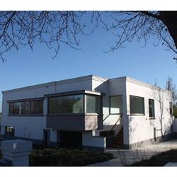 Villa Far East, De Panne openingstijden