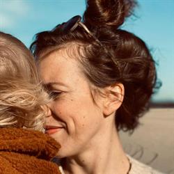 Workin Moms, Grimbergen openingstijden