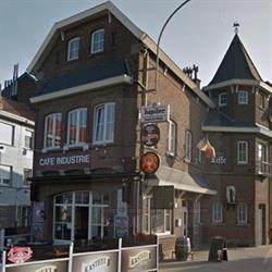 Café Industrie, Tienen openingstijden