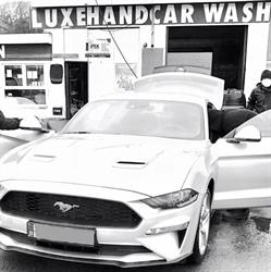 Zammelse Deluxe Carwash, Geel openingstijden