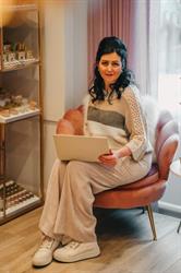 Beauty Time, Peer openingstijden