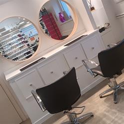 Au carrefour de la coiffure, Courcelles openingstijden
