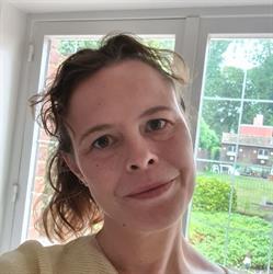 Evelyne mani pedi beauty Otegem, openingstijden