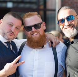Bim's, Moeskroen openingstijden
