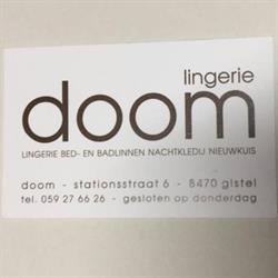 Lingerie Doom, Gistel openingstijden