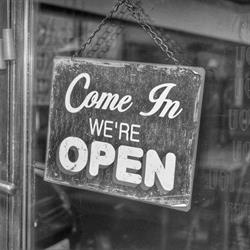 The Cleen's, Kruibeke openingstijden