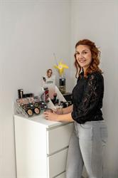 Jolie Jeune Beautysalon, Ravels openingstijden