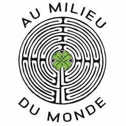 Au milieu du monde, Namen openingstijden