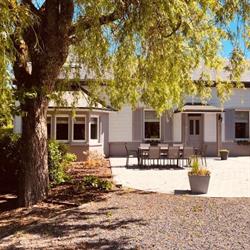 La Petite Maison Maqua - Gîte de 2 à 8 personnes, Bouillon openingstijden