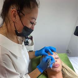 Olga Kopylova Permanente Make-up, Kuringen openingstijden