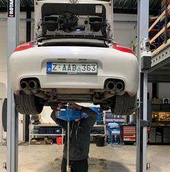 DM Motors, Ooigem openingstijden