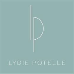 Lydie Potelle, Namen openingstijden
