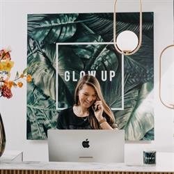 Glow Up Beauty Bar, Lovendegem openingstijden
