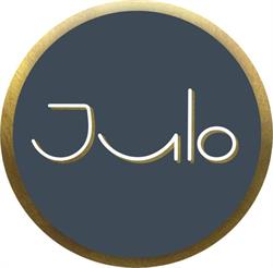 Julo, Menen openingstijden