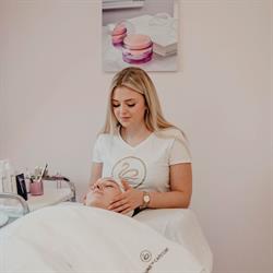 La Belleza, Vorselaar openingstijden