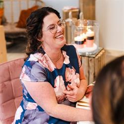 PrettyAtHome, Houthulst openingstijden