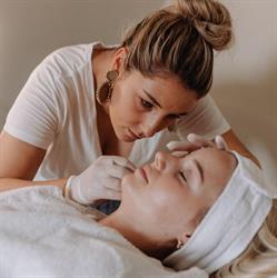 Allure esthetiek & pedicure, Kuurne openingstijden