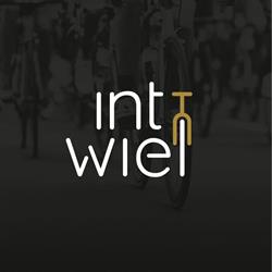 Intwiel, Kluisbergen openingstijden