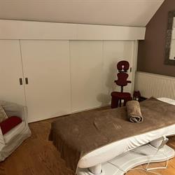 Pure bliss aromatherapie massage ,nailstyliste, huidverzorging, Brasschaat openingstijden