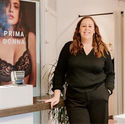 Mavi lingerie, Stokkem openingstijden