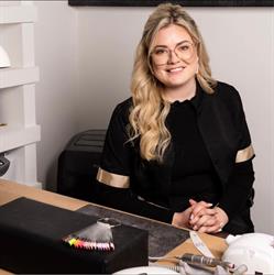 Manifie'que beautybar, Izegem openingstijden