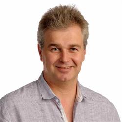 Ronny puyneers, Tienen openingstijden
