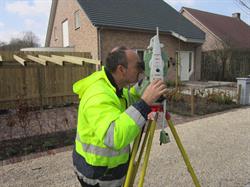 Landmeter-expert Vital Dewitz, Overpelt openingstijden